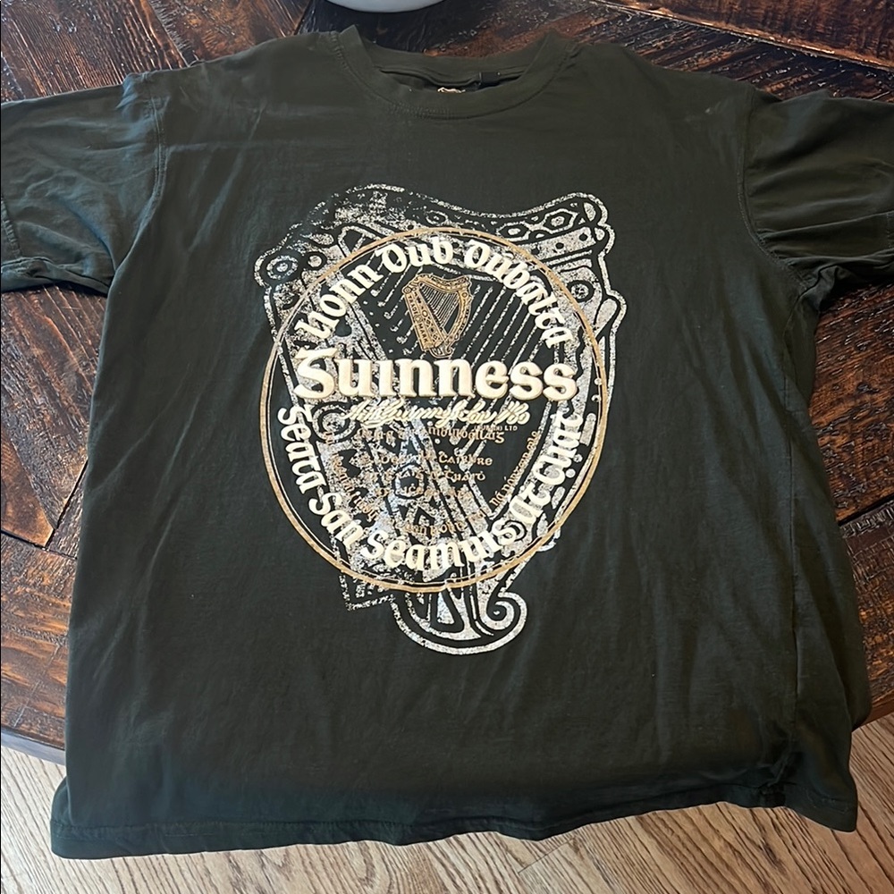 Guinness Graphic T-Shirt